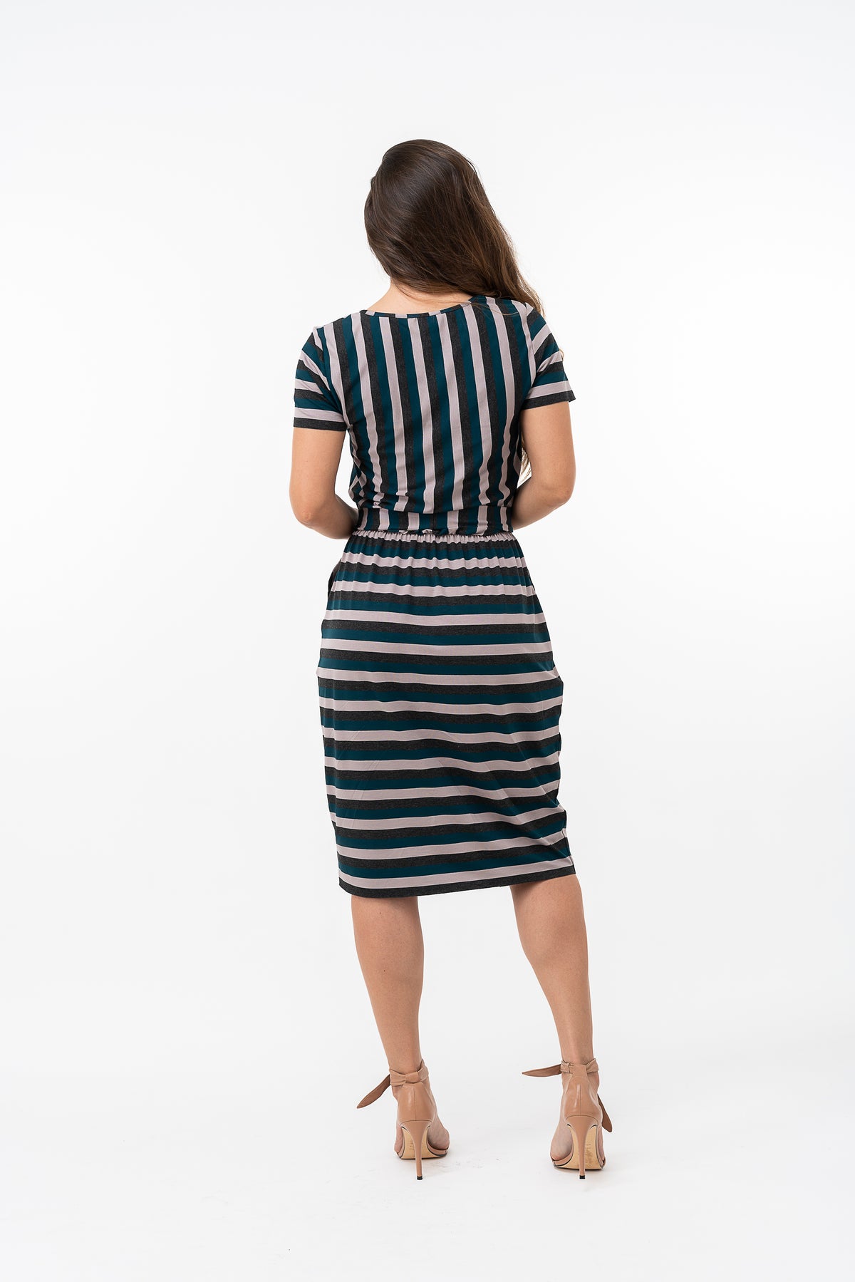 Vestido Midi de Malha Confortável