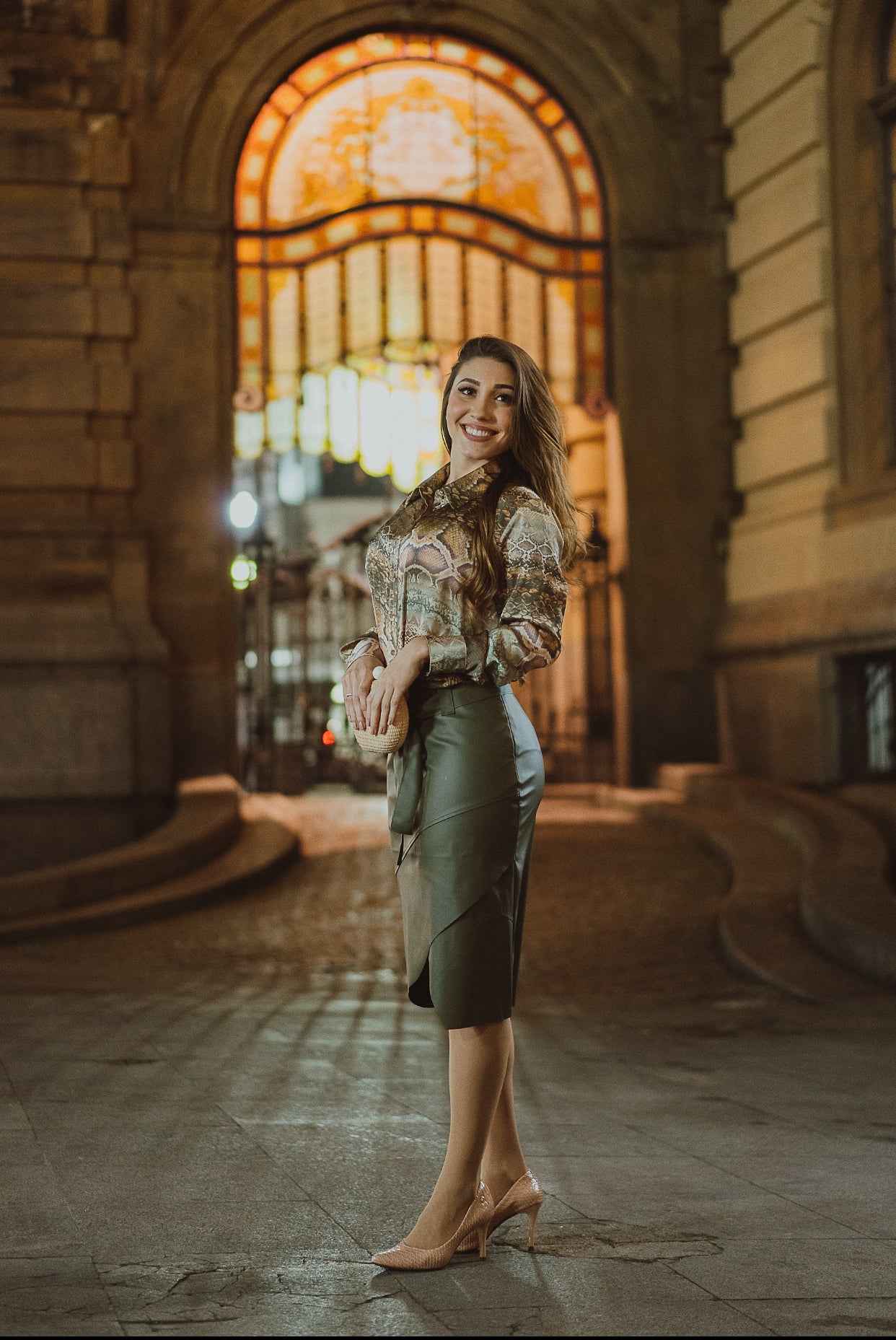 Camisa de Cetim Animal Print Verde Manga Longa