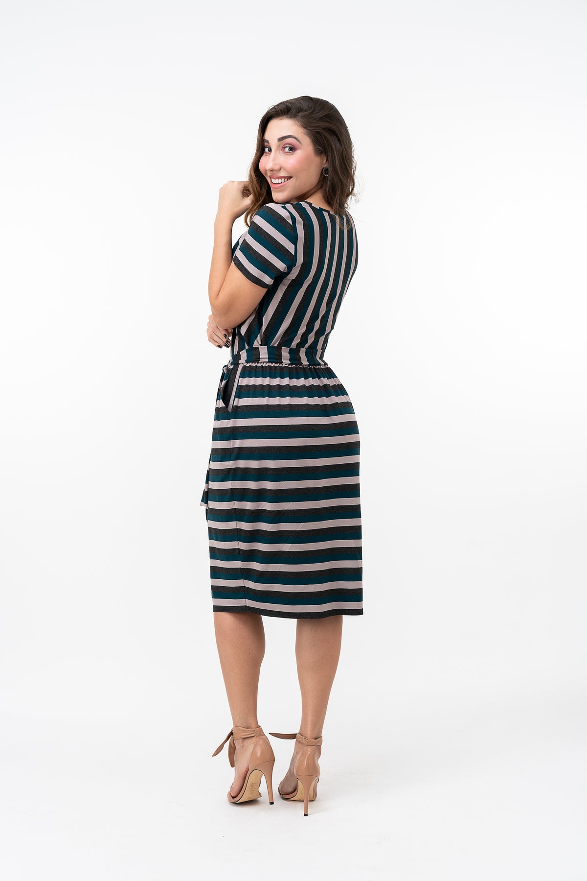 Vestido Midi de Malha Confortável
