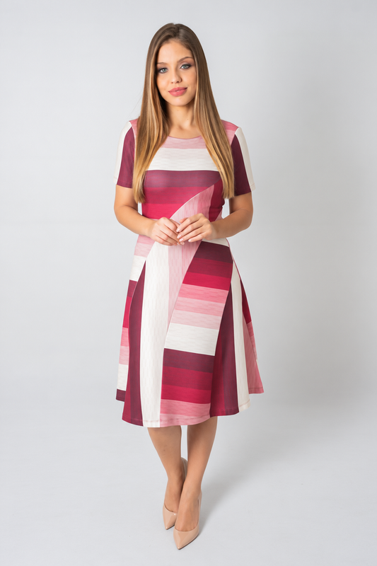 Vestido de Verão Com Recortes Elegance